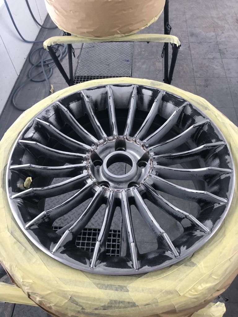 Velgen spuiten bij RC Autoschade